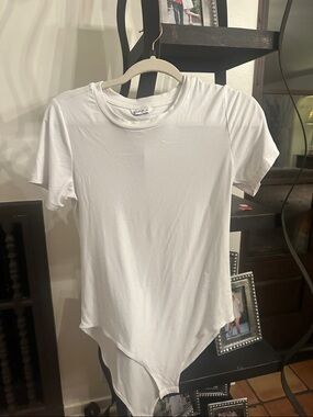 BODEN White Short Sleeve Tee Bodysuit